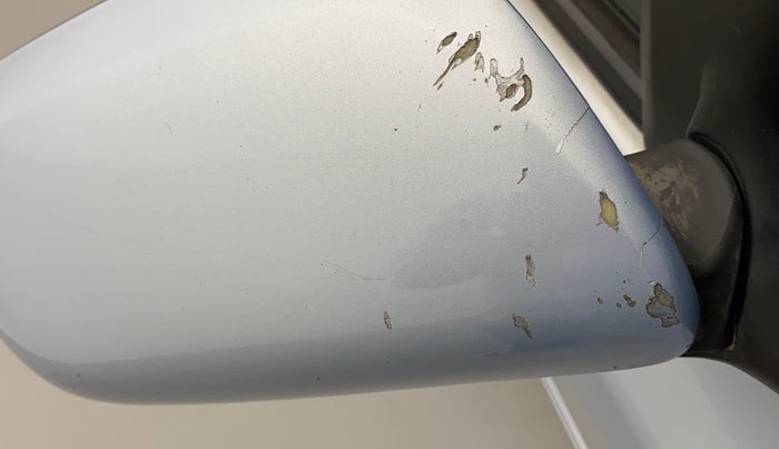 2011 Toyota Etios VX, Petrol, Manual, 70,859 km, Right rear-view mirror - Minor scratches