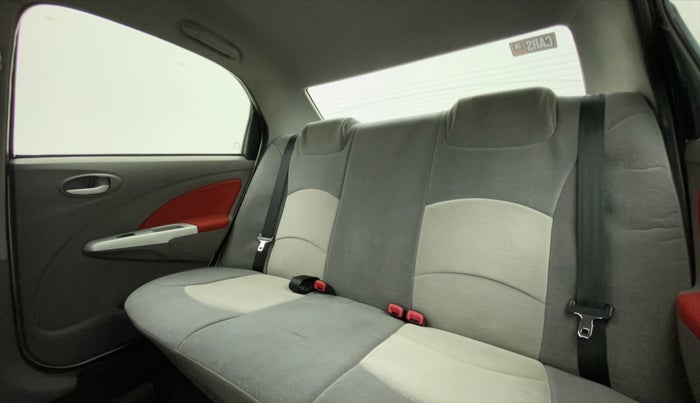 2011 Toyota Etios VX, Petrol, Manual, 70,859 km, Right Side Rear Door Cabin
