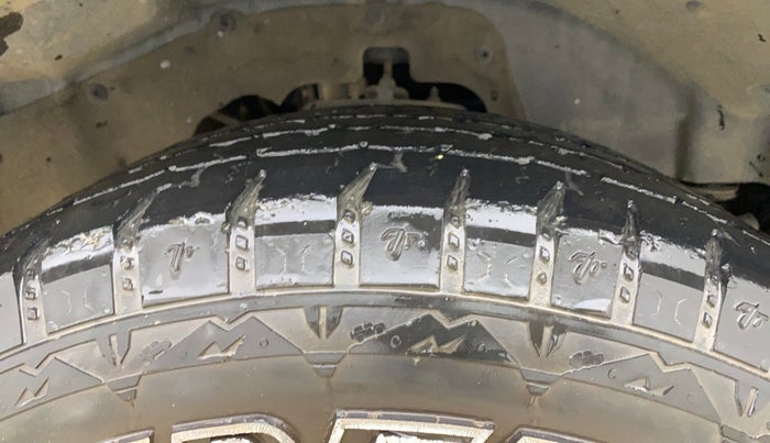 2022 Mahindra Thar LX PETROL HT 4WD AT, Petrol, Automatic, 41,933 km, Right Front Tyre Tread