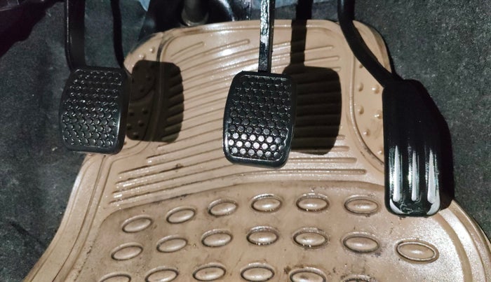 2013 Maruti Alto 800 LXI, Petrol, Manual, 29,932 km, Pedals