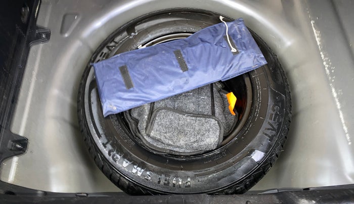 2022 Hyundai NEW I20 MAGNA 1.2 MT, Petrol, Manual, 9,348 km, Spare Tyre