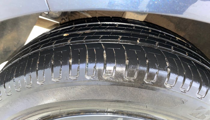 2022 Hyundai NEW I20 MAGNA 1.2 MT, Petrol, Manual, 9,348 km, Right Rear Tyre Tread