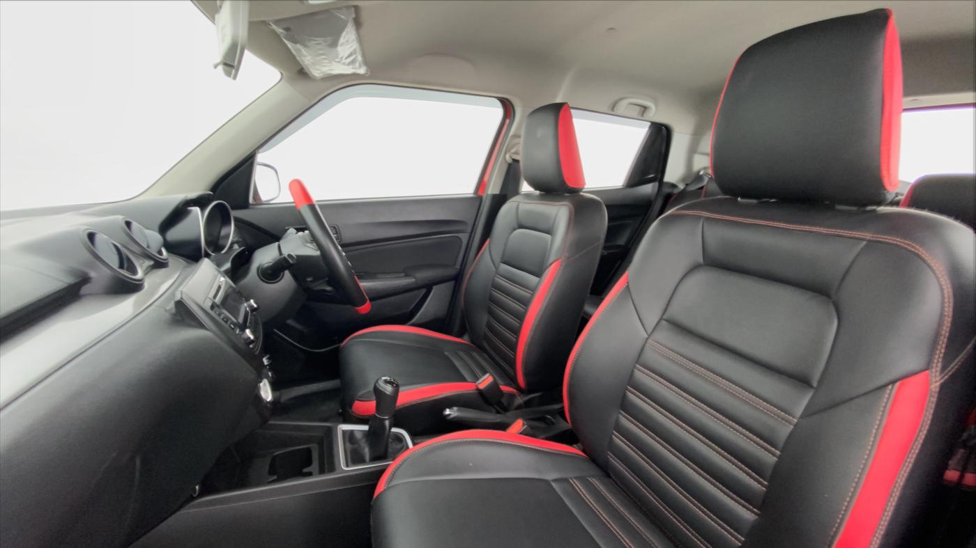 2019 Maruti Swift VXI D, Petrol, Manual, 71,288 km, Right Side Front Door Cabin