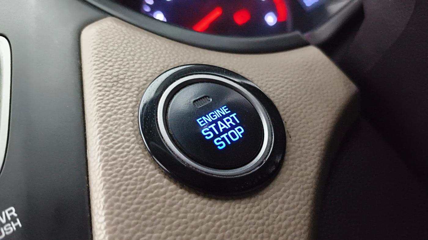 2019 Hyundai Elite i20 ASTA (O) CVT, Petrol, Automatic, 1,28,814 km, Keyless Start/ Stop Button