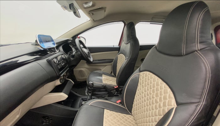 2020 Renault TRIBER 1.0 RXL PETROL, Petrol, Manual, 22,124 km, Right Side Front Door Cabin