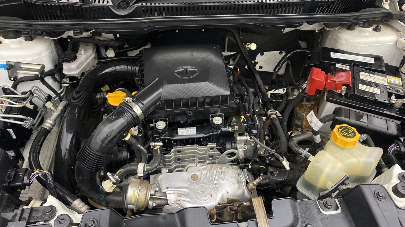 2022 Tata NEXON XZ Plus LUX, Petrol, Manual, 16,057 km, Engine View