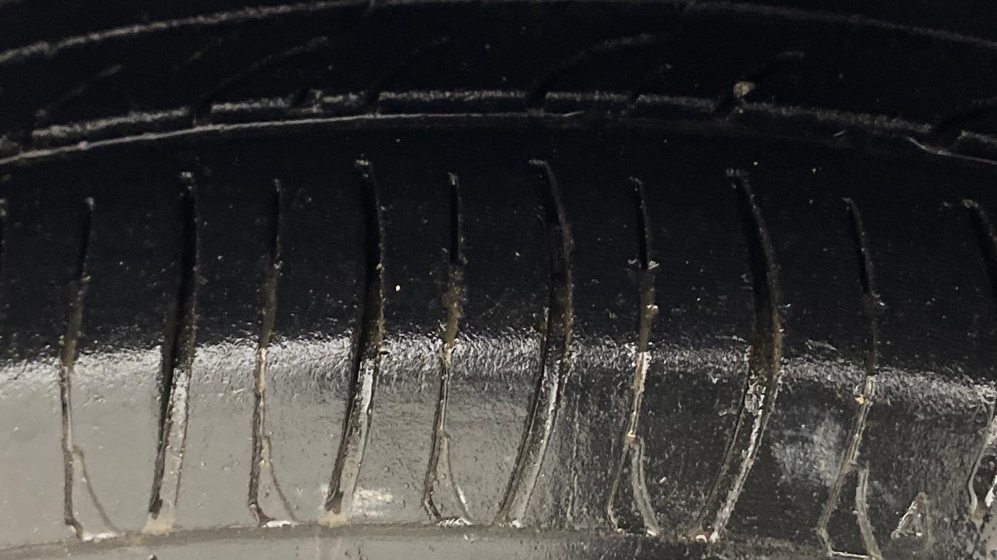 2013 Nissan Micra Active XV SAFETY PACK, Petrol, Manual, 79,098 km, Right Front Tyre Tread
