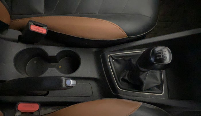 2015 Hyundai Elite i20 MAGNA 1.2, Petrol, Manual, 96,941 km, Gear Lever