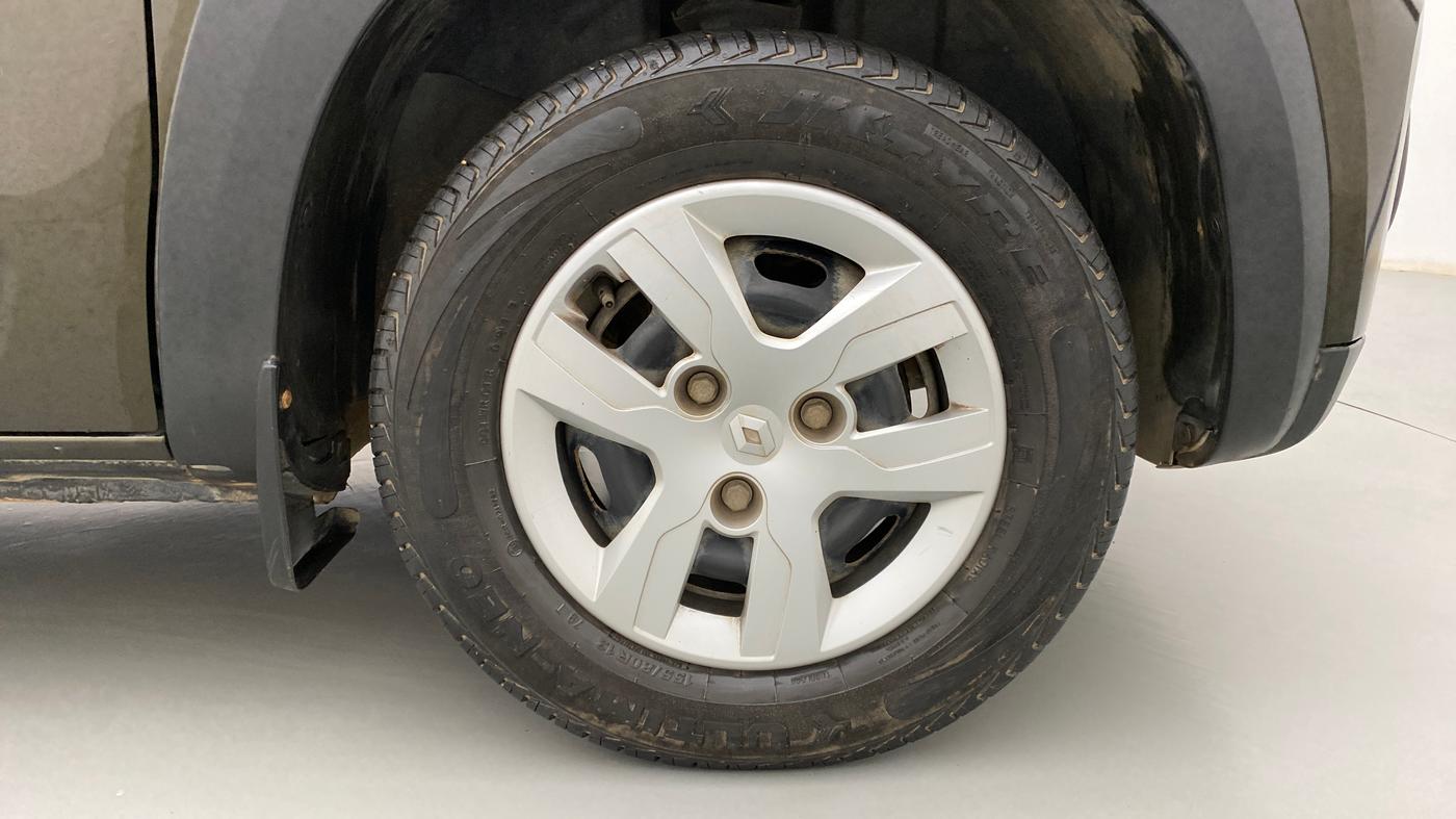 2018 Renault Kwid RXT 1.0 EASY-R AT OPTION, Petrol, Automatic, 23,335 km, Right Front Wheel