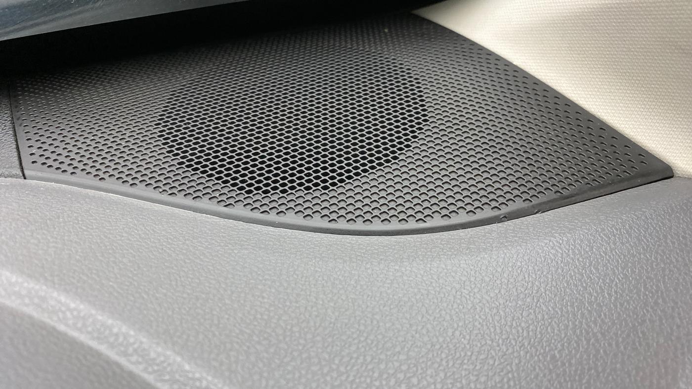 2018 Renault Kwid RXT 1.0 EASY-R AT OPTION, Petrol, Automatic, 23,335 km, Speaker