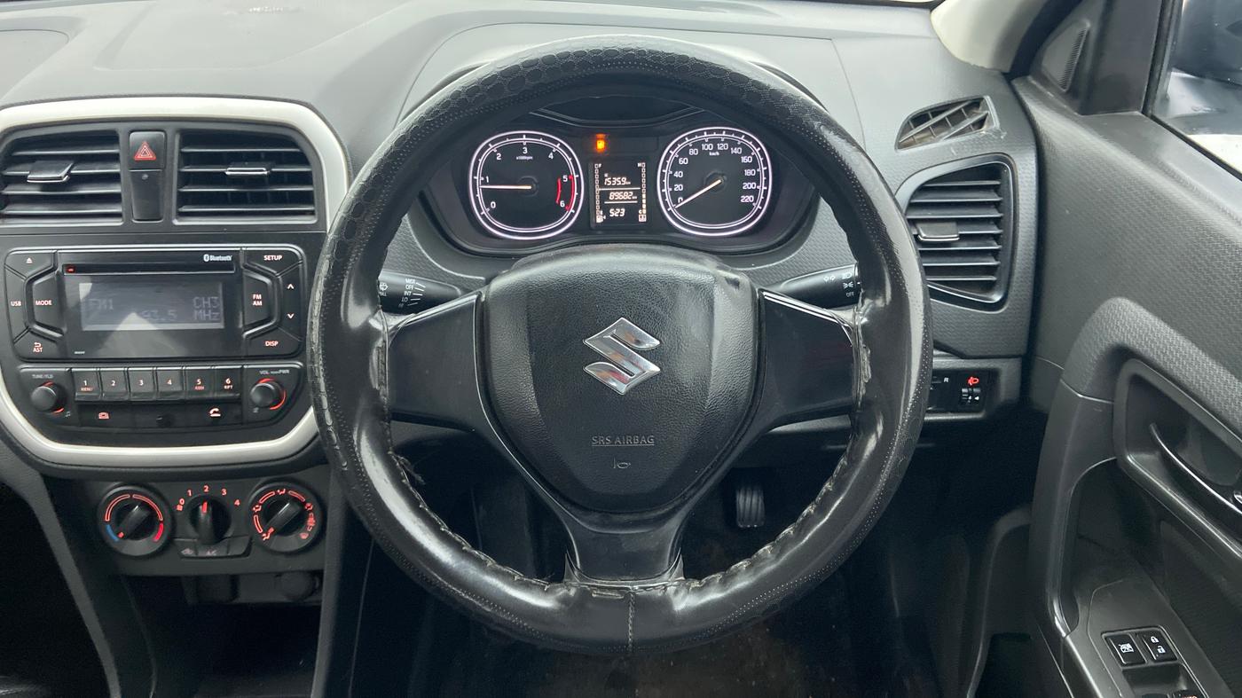 2017 Maruti Vitara Brezza VDI (O), Diesel, Manual, 89,681 km, Steering Wheel Close Up
