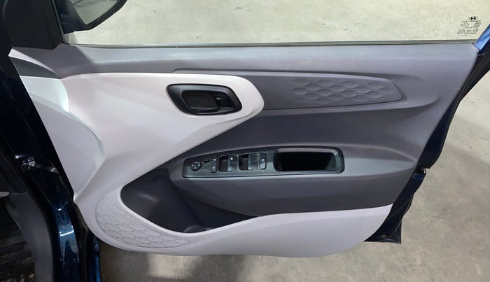 2021 Hyundai GRAND I10 NIOS MAGNA 1.2 KAPPA VTVT, Petrol, Manual, 4,459 km, Driver Side Door Panels Control