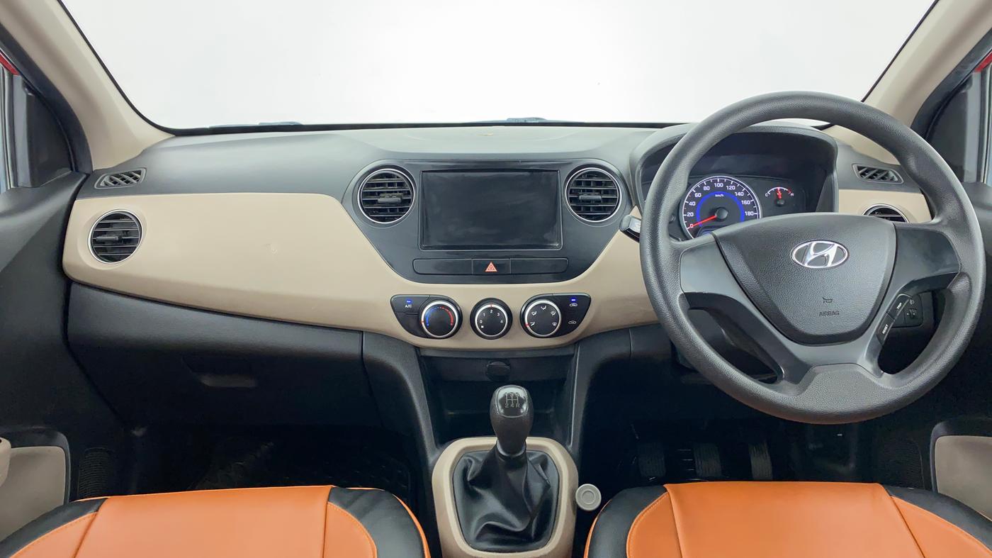 2017 Hyundai Grand i10 MAGNA 1.2 VTVT, Petrol, Manual, 32,318 km, Dashboard