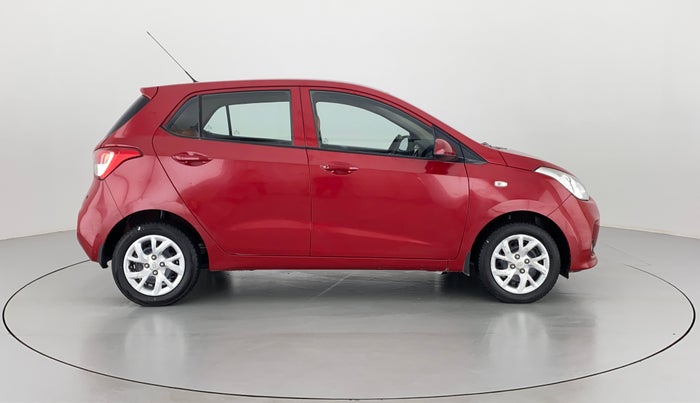 2017 Hyundai Grand i10 MAGNA 1.2 VTVT, Petrol, Manual, 32,318 km, Right Side View