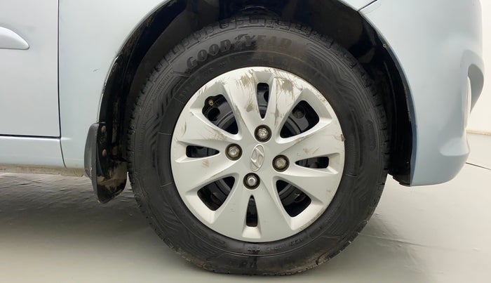 2011 Hyundai i10 ASTA 1.2, Petrol, Manual, 46,963 km, Right Front Wheel