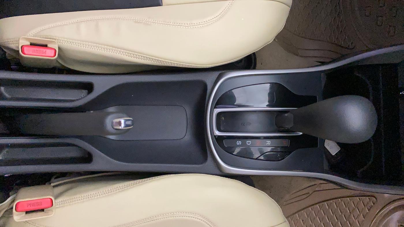 2018 Honda City 1.5L I-VTE V CVT, Petrol, Automatic, 21,710 km, Gear Lever