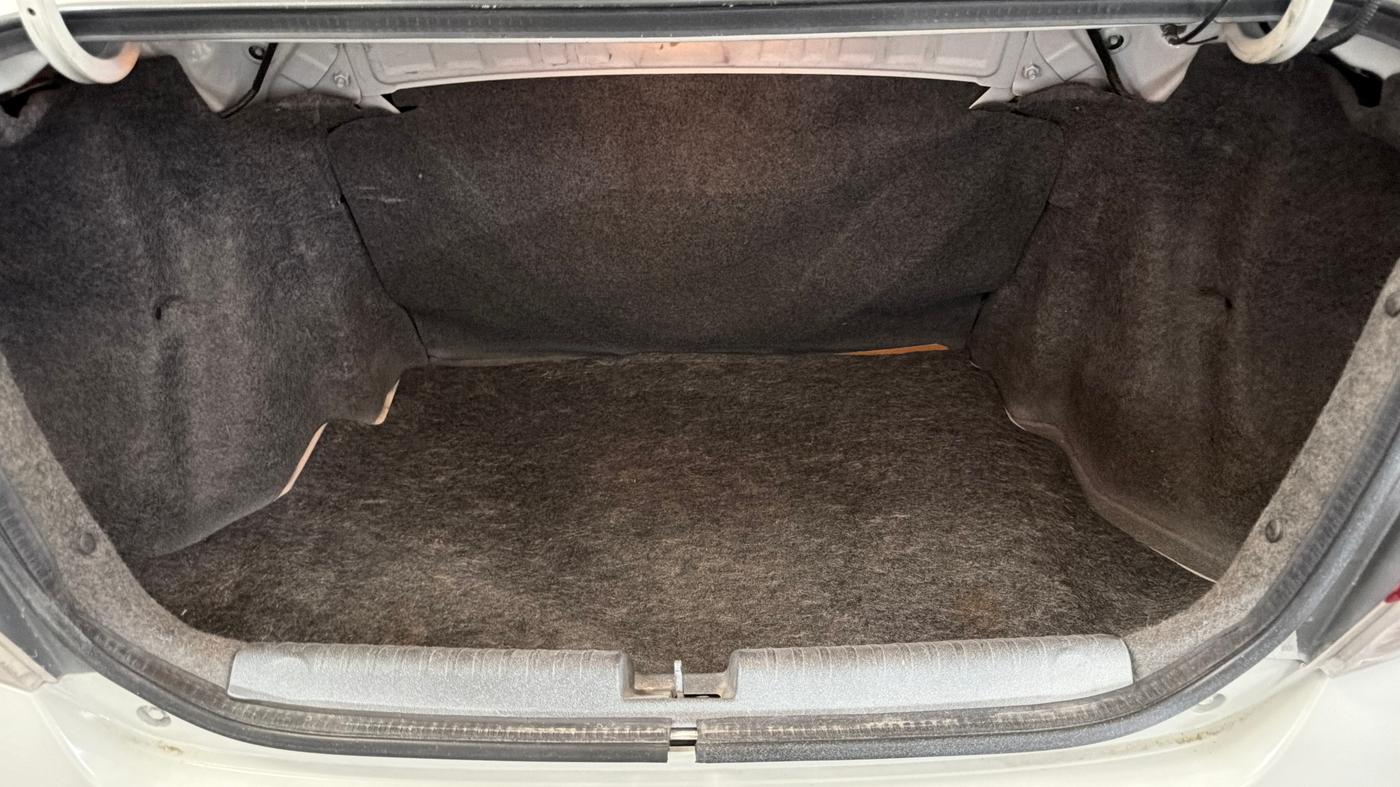2014 Honda Amaze 1.2L I-VTEC S, Petrol, Manual, 83,355 km, Boot Inside
