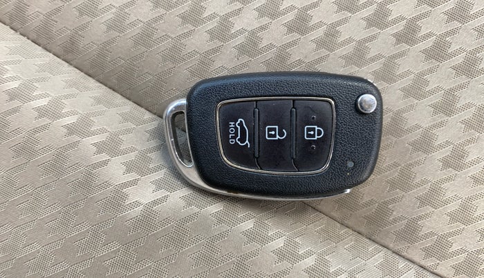 2020 Hyundai Elite i20 MAGNA PLUS 1.2, Petrol, Manual, 26,988 km, Key Close Up