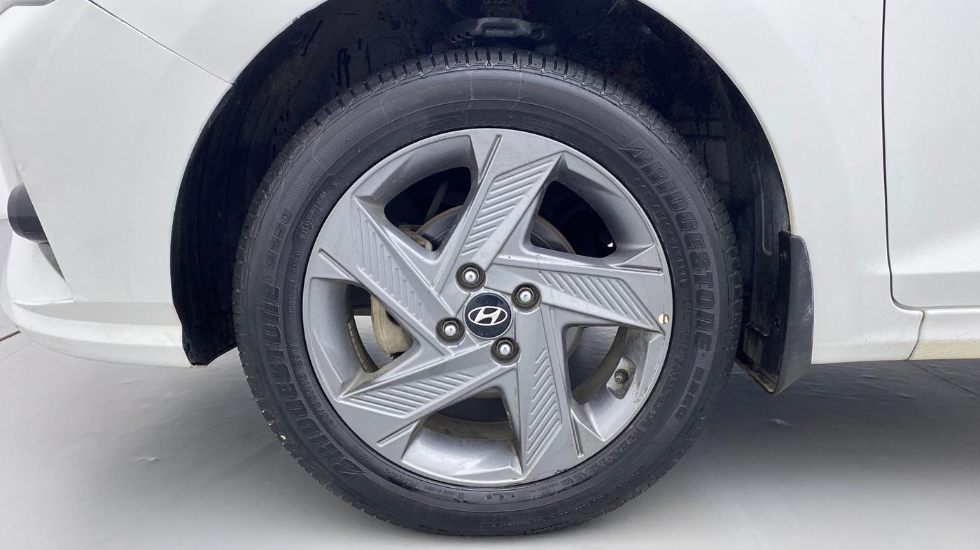 2021 Hyundai Verna SX PETROL MT, Petrol, Manual, 42,881 km, Left Front Wheel