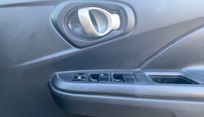 2019 Datsun Go Plus T(O), Petrol, Manual, 31,260 km, Driver Side Door Panels Control