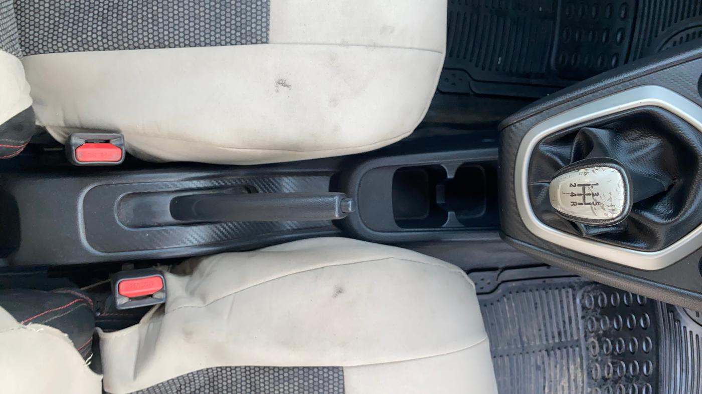 2019 Datsun Go Plus T(O), Petrol, Manual, 31,318 km, Gear Lever