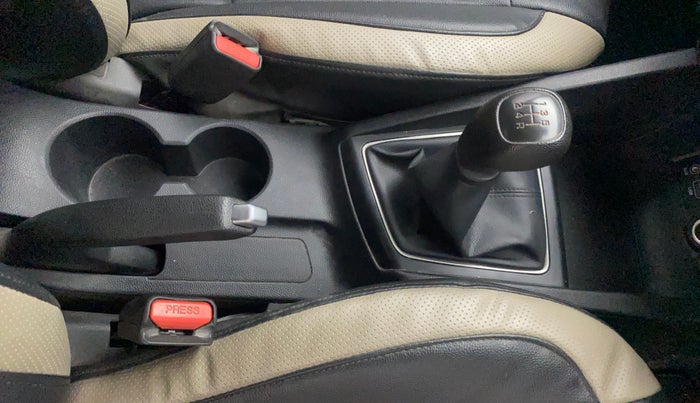 2016 Hyundai Elite i20 MAGNA 1.2, Petrol, Manual, 64,361 km, Gear Lever