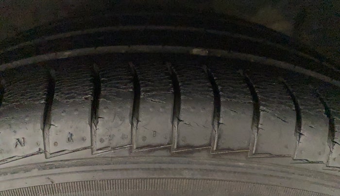 2018 Hyundai NEW SANTRO SPORTZ AMT, Petrol, Automatic, 19,642 km, Left Front Tyre Tread