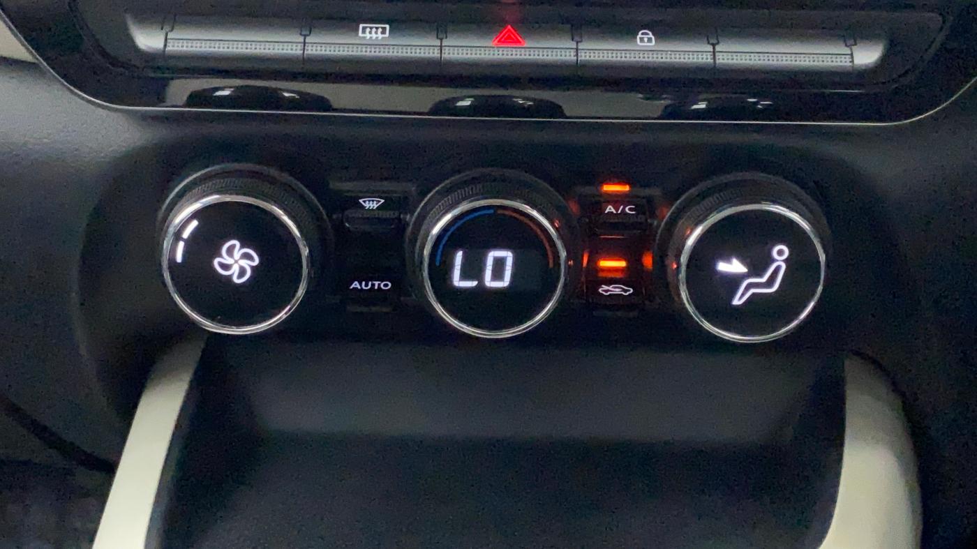 2021 Nissan MAGNITE XV TURBO, Petrol, Manual, 41,037 km, Automatic Climate Control