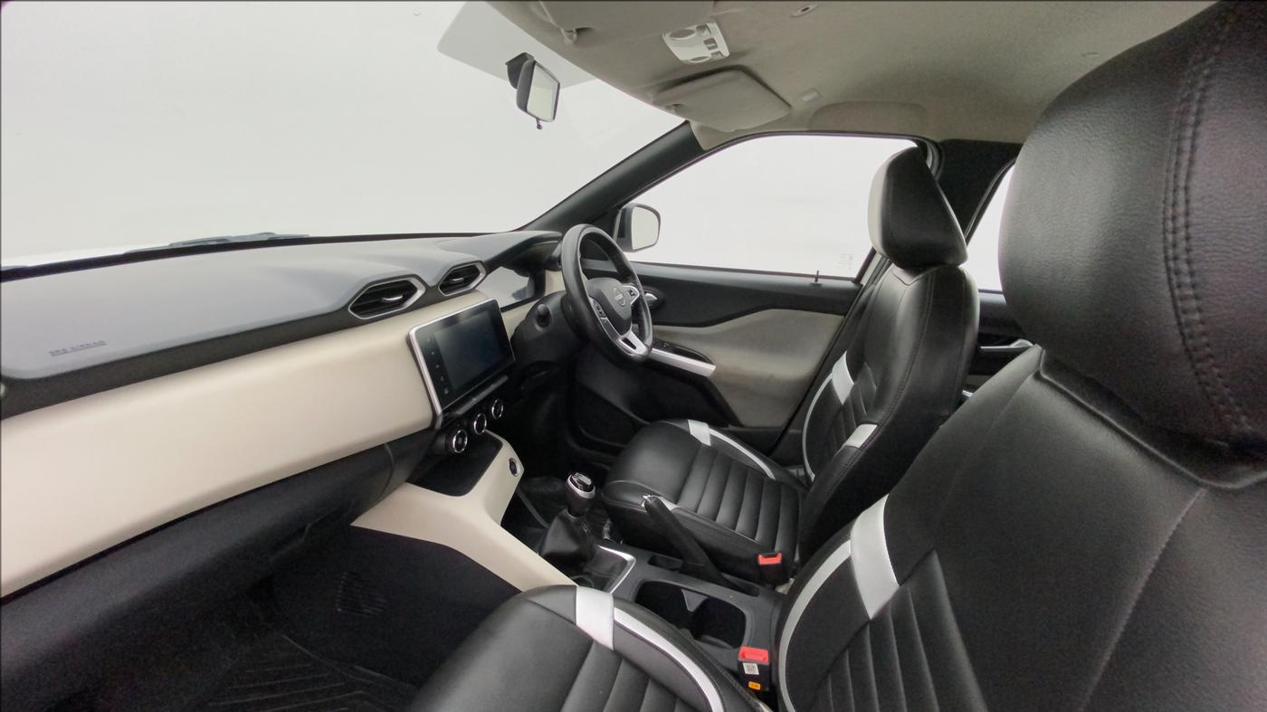 2021 Nissan MAGNITE XV TURBO, Petrol, Manual, 41,037 km, Right Side Front Door Cabin