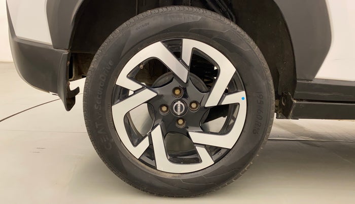 2021 Nissan MAGNITE XV TURBO, Petrol, Manual, 41,037 km, Right Rear Wheel