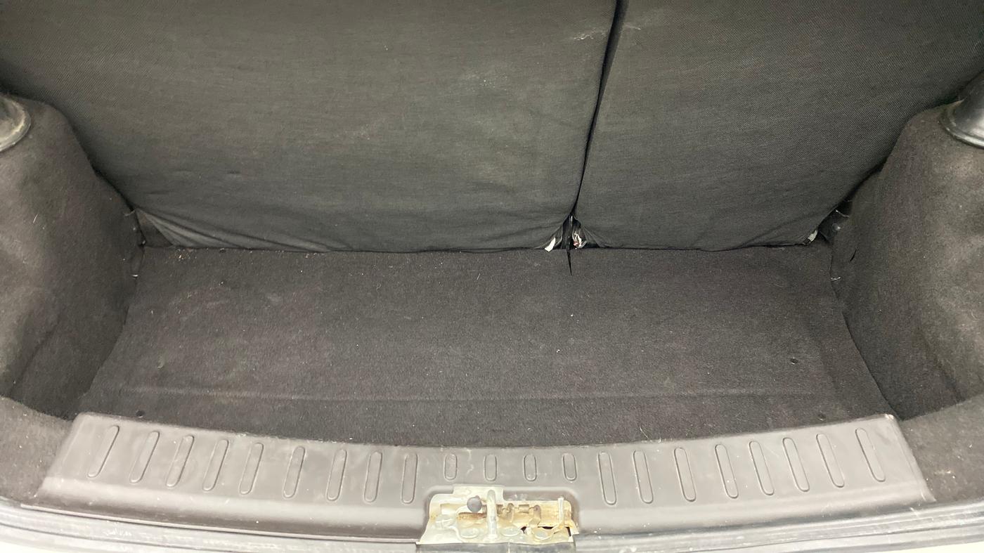 2015 Tata Bolt XM REVOTRON, Petrol, Manual, 28,477 km, Boot Inside