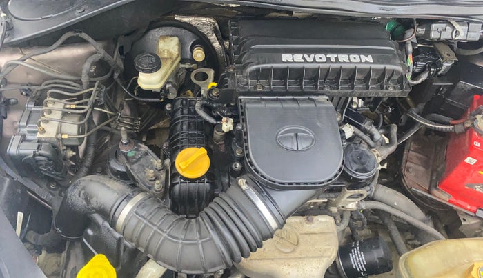 2016 Tata Tiago XZ PETROL, Petrol, Manual, 1,25,966 km, Engine View - Right