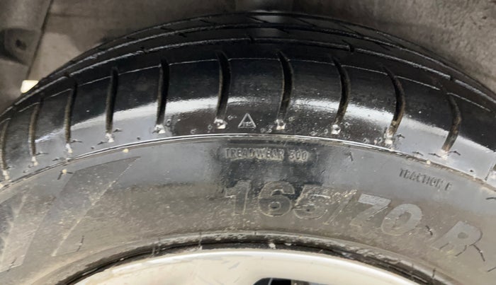 2017 Hyundai Grand i10 MAGNA 1.2 KAPPA VTVT, Petrol, Manual, 65,733 km, Right Rear Tyre Tread