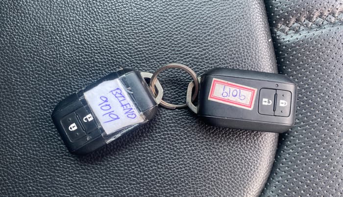 2023 Maruti Baleno ALPHA PETROL 1.2, Petrol, Manual, 48,307 km, Key Close Up