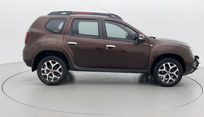2020 Renault Duster RXS 1.3 TURBO PETROL MT, Petrol, Manual, 35,564 km, Right Side View