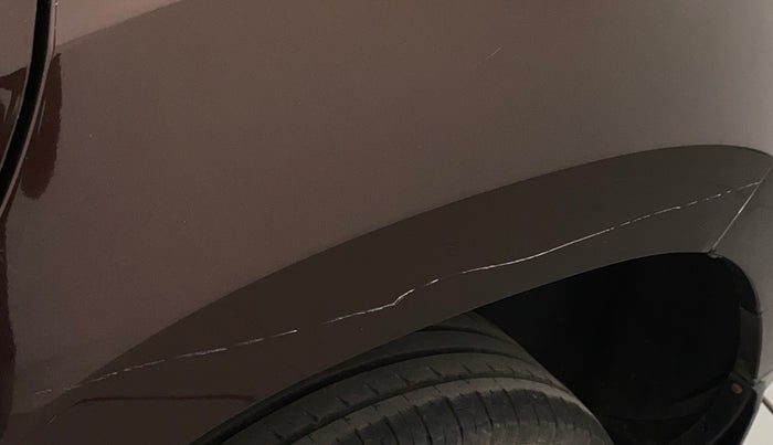 2020 Renault Duster RXS 1.3 TURBO PETROL MT, Petrol, Manual, 35,564 km, Left quarter panel - Minor scratches