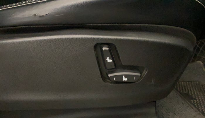 2021 MG HECTOR SHARP 1.5 DCT PETROL, Petrol, Automatic, 55,082 km, Driver Side Adjustment Panel