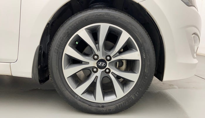 2015 Hyundai Verna FLUIDIC 4S 1.6 VTVT S(O), Petrol, Manual, 99,131 km, Right Front Wheel