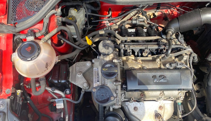 2017 Volkswagen Polo COMFORTLINE 1.2L, Petrol, Manual, 35,229 km, Engine View - Right