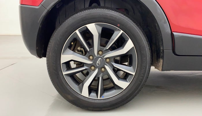 2021 Mahindra XUV300 W8 (O) 1.5 DIESEL, Diesel, Manual, 38,895 km, Right Rear Wheel