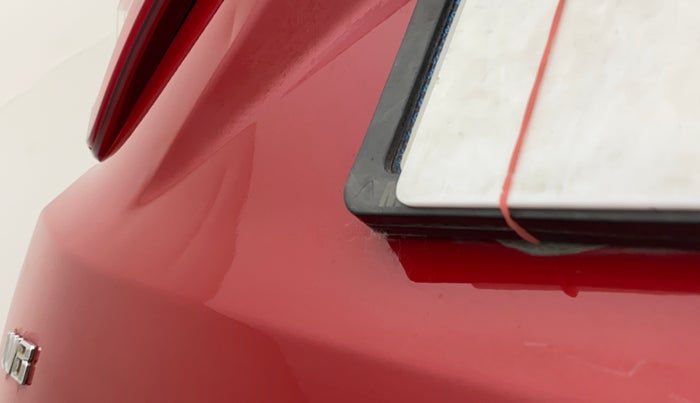 2021 Mahindra XUV300 W8 (O) 1.5 DIESEL, Diesel, Manual, 38,895 km, Dicky (Boot door) - Slightly dented