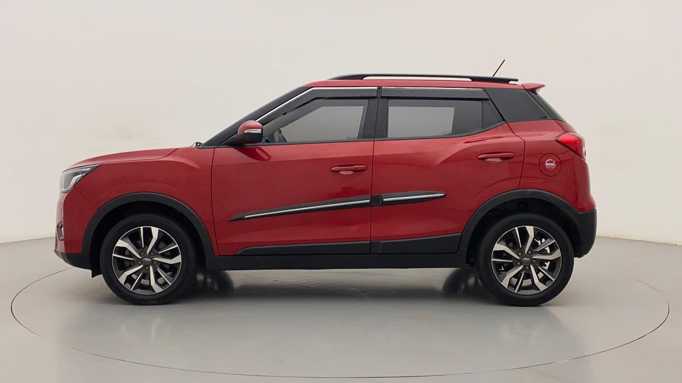 2021 Mahindra XUV300 W8 (O) 1.5 DIESEL, Diesel, Manual, 38,895 km, Left Side