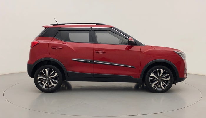 2021 Mahindra XUV300 W8 (O) 1.5 DIESEL, Diesel, Manual, 38,895 km, Right Side View