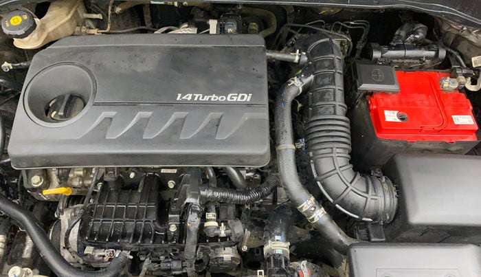 2022 KIA CARENS LUXURY PLUS 1.4 PETROL DCT 7 STR, Petrol, Automatic, 47,770 km, Engine View