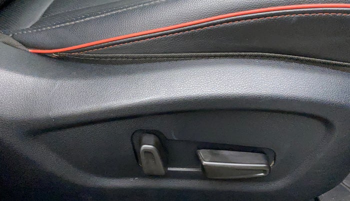 2020 Hyundai Creta SX (O) 1.4 TURBO DCT, Petrol, Automatic, 28,646 km, Driver Side Adjustment Panel