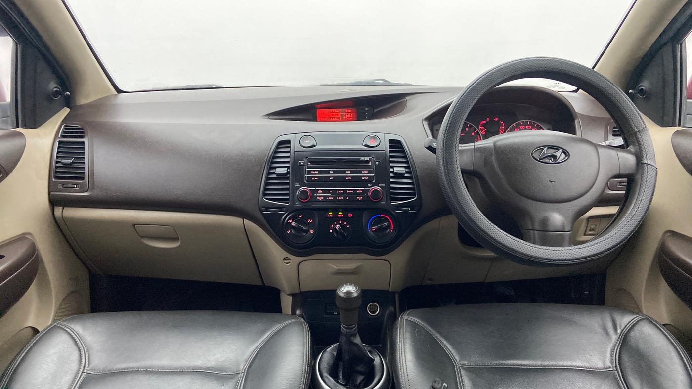 2009 Hyundai i20 MAGNA 1.2 VTVT, Petrol, Manual, 76,348 km, Dashboard