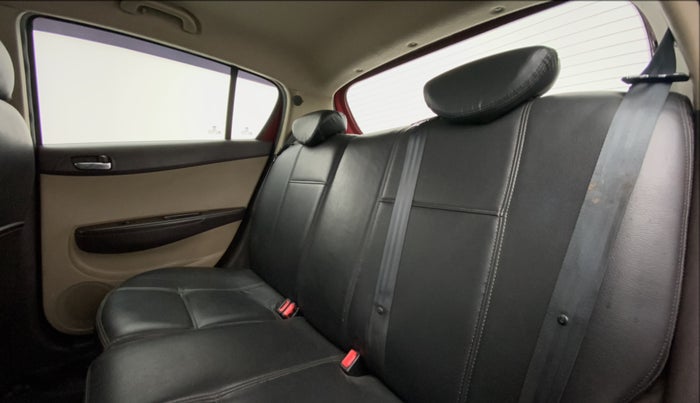 2009 Hyundai i20 MAGNA 1.2 VTVT, Petrol, Manual, 76,348 km, Right Side Rear Door Cabin