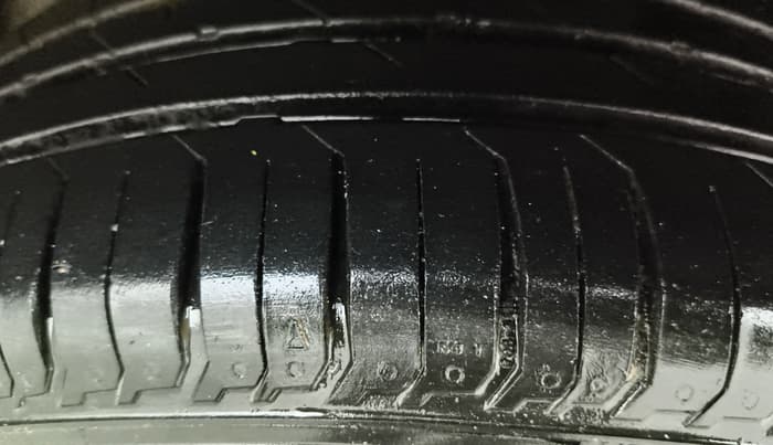 2018 Maruti Dzire ZXI PLUS, Petrol, Manual, 87,095 km, Left Rear Tyre Tread