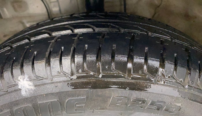 2018 Toyota Etios GX PLATINUM, Petrol, Manual, 71,373 km, Left Front Tyre Tread