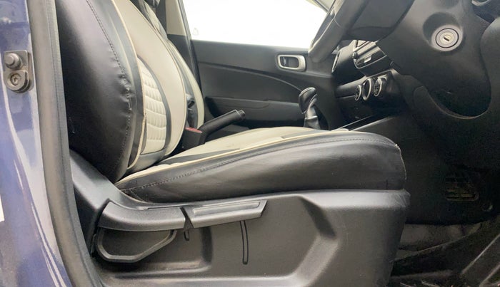 2021 Hyundai VENUE SX 1.0 TURBO, Petrol, Manual, 78,864 km, Driver Side Adjustment Panel